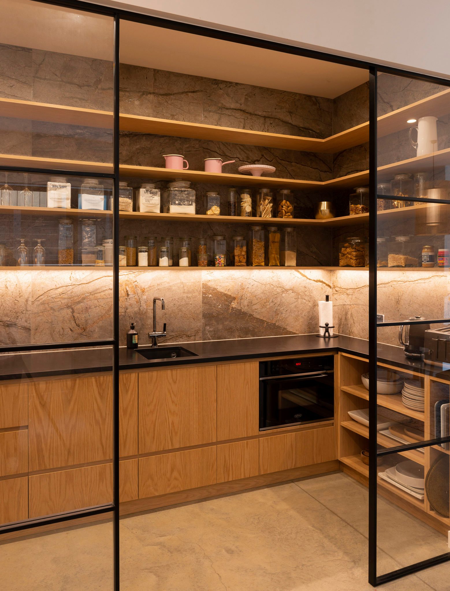 2 Wiltshire Pantry Yhg 1558x2048