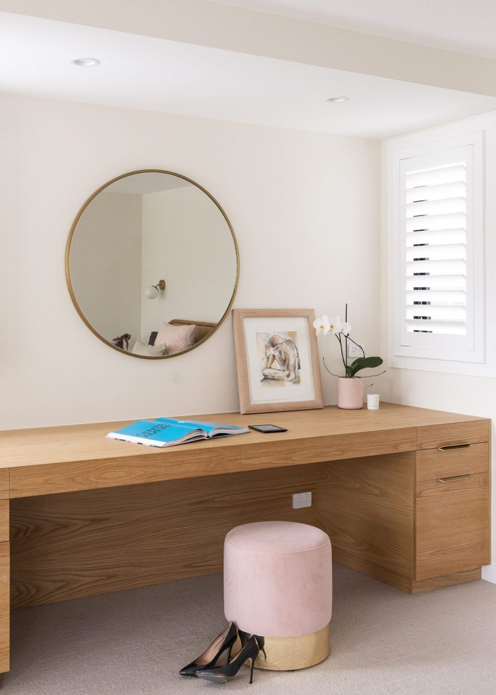 Custom American oak dresser and desk designed and crafted by Fluid Interiors